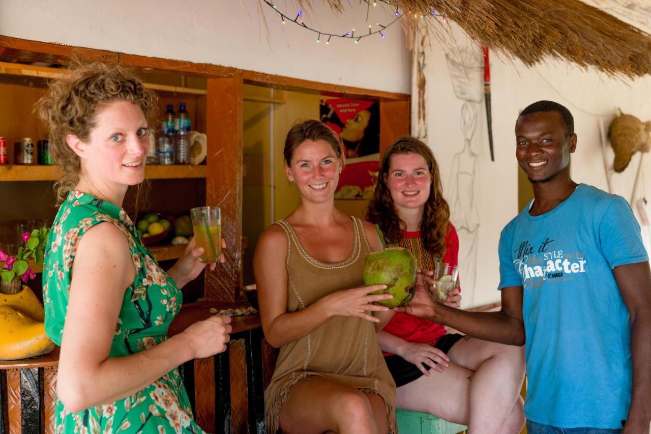 Tamba Kuruba Eco-Lodge Folonko Экстерьер фото