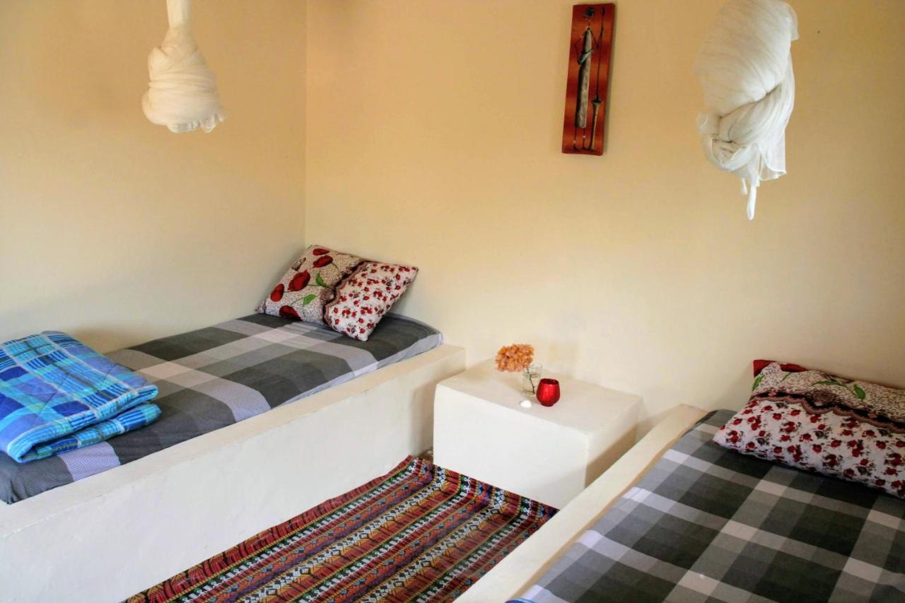 Tamba Kuruba Eco-Lodge Folonko Экстерьер фото